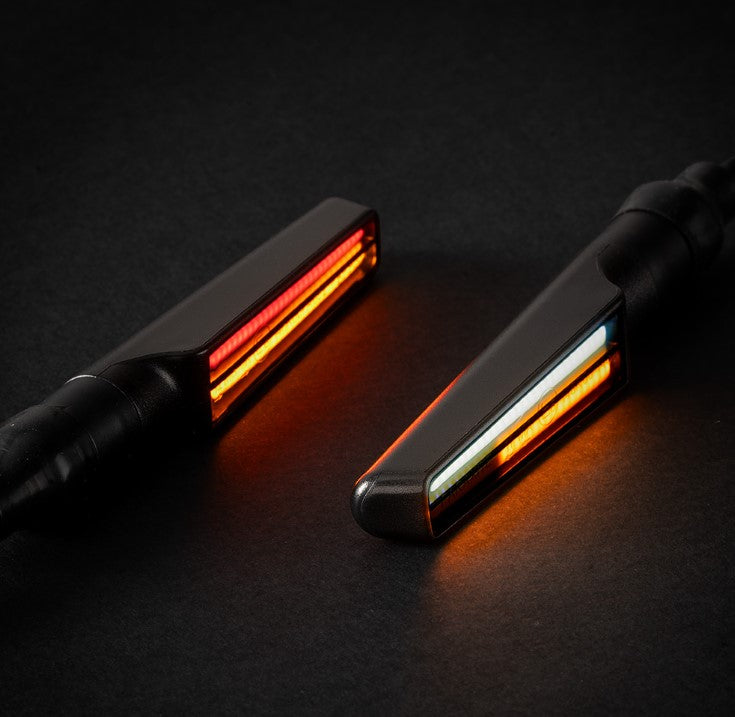 Pair of Direction Indicators 12V Led - Line SQ